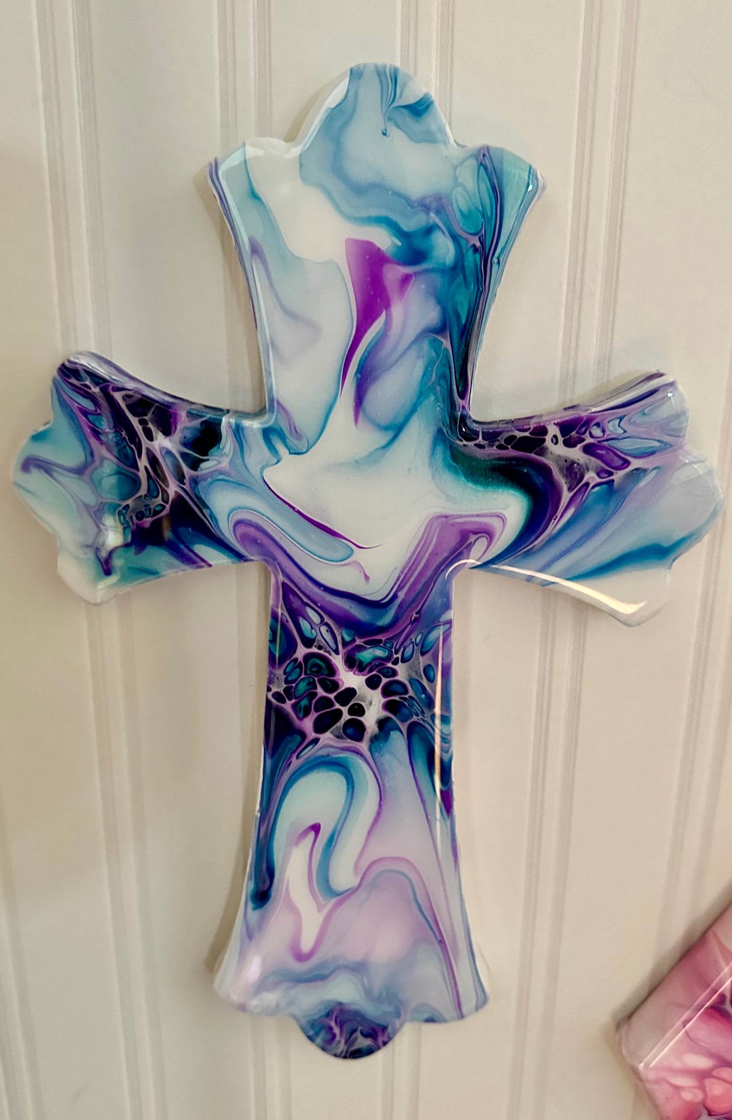 Fluid Art Cross